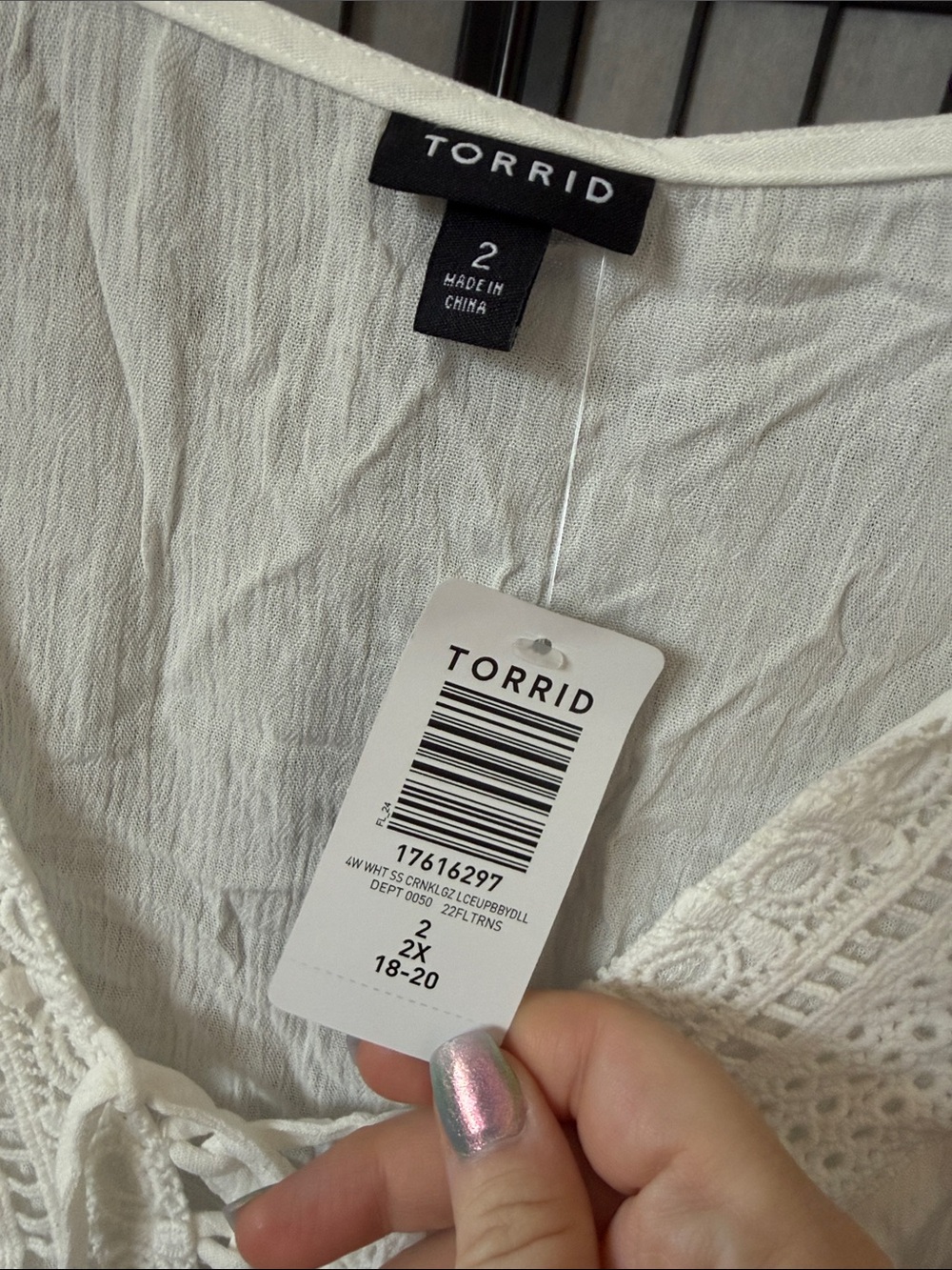 Torrid Crinkle Gauze Babydoll Top in Plus Size 2 - Picture 2 of 2